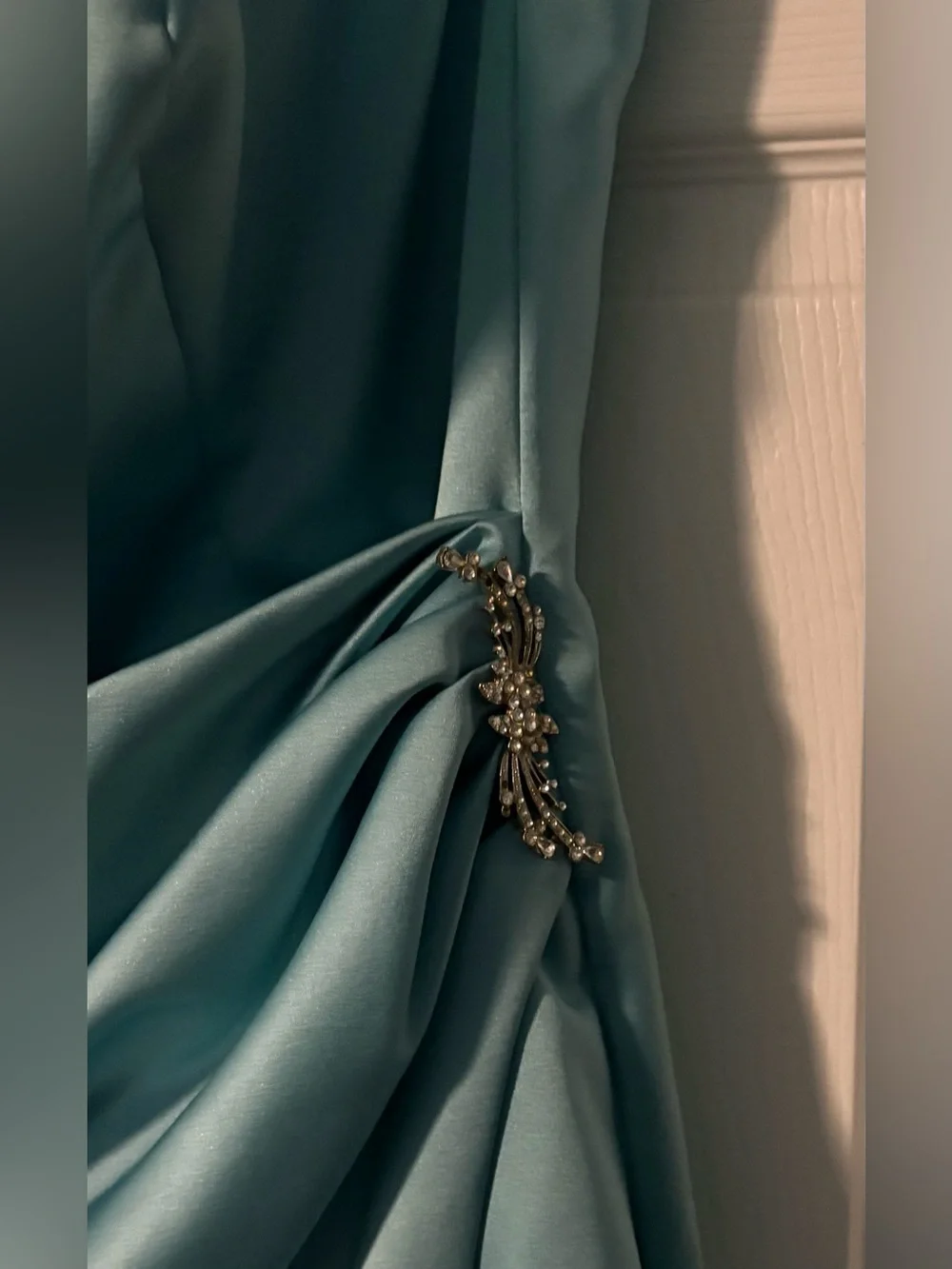 David’s Bridal Gown - Picture 2 of 7